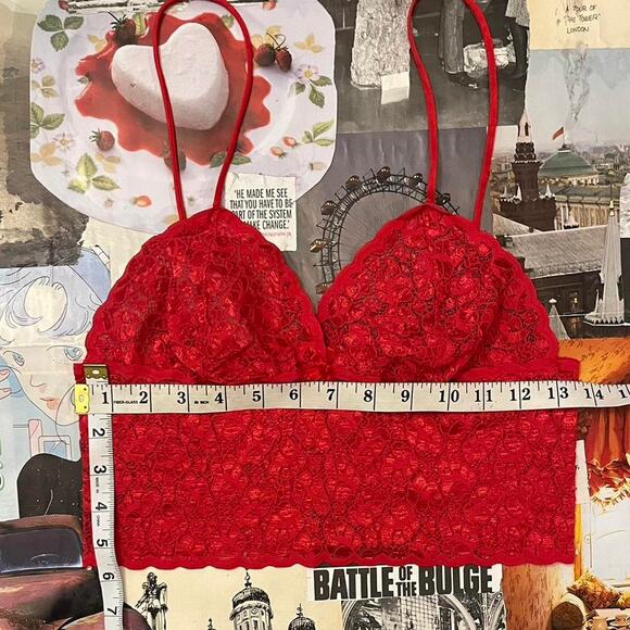 Red dainty Lace Crop Top Cami - Picture 4 of 6
